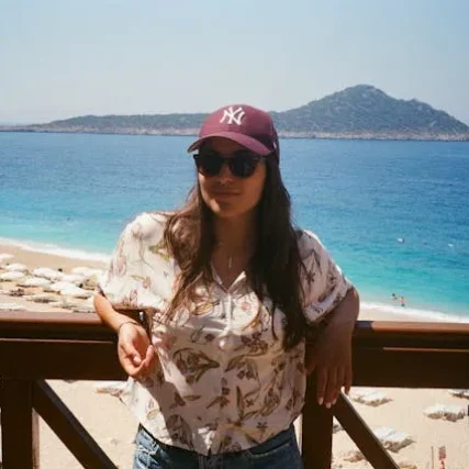 pexels-marharyta-volkova-218031997-11879877_11zon